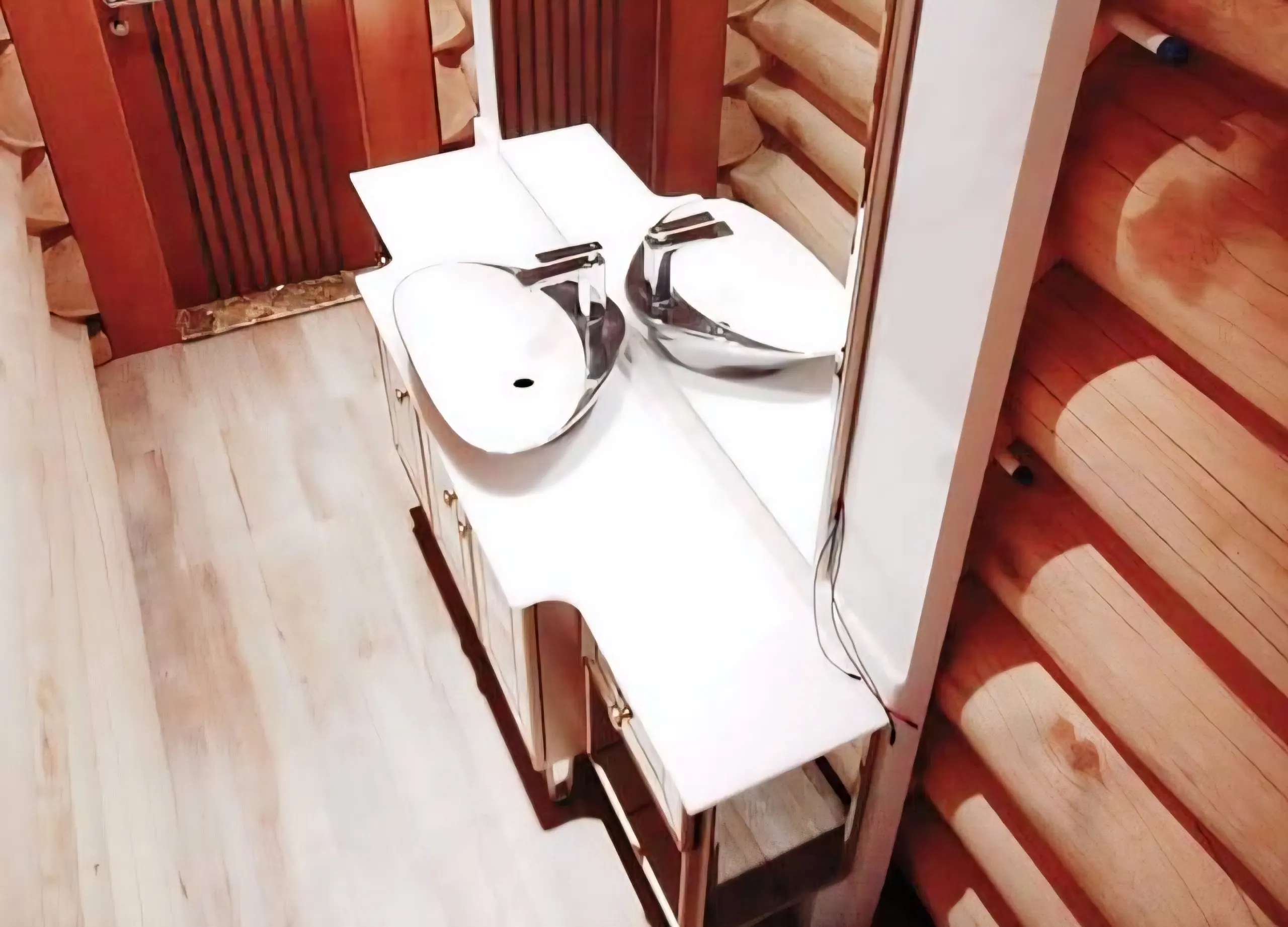 Interior 58