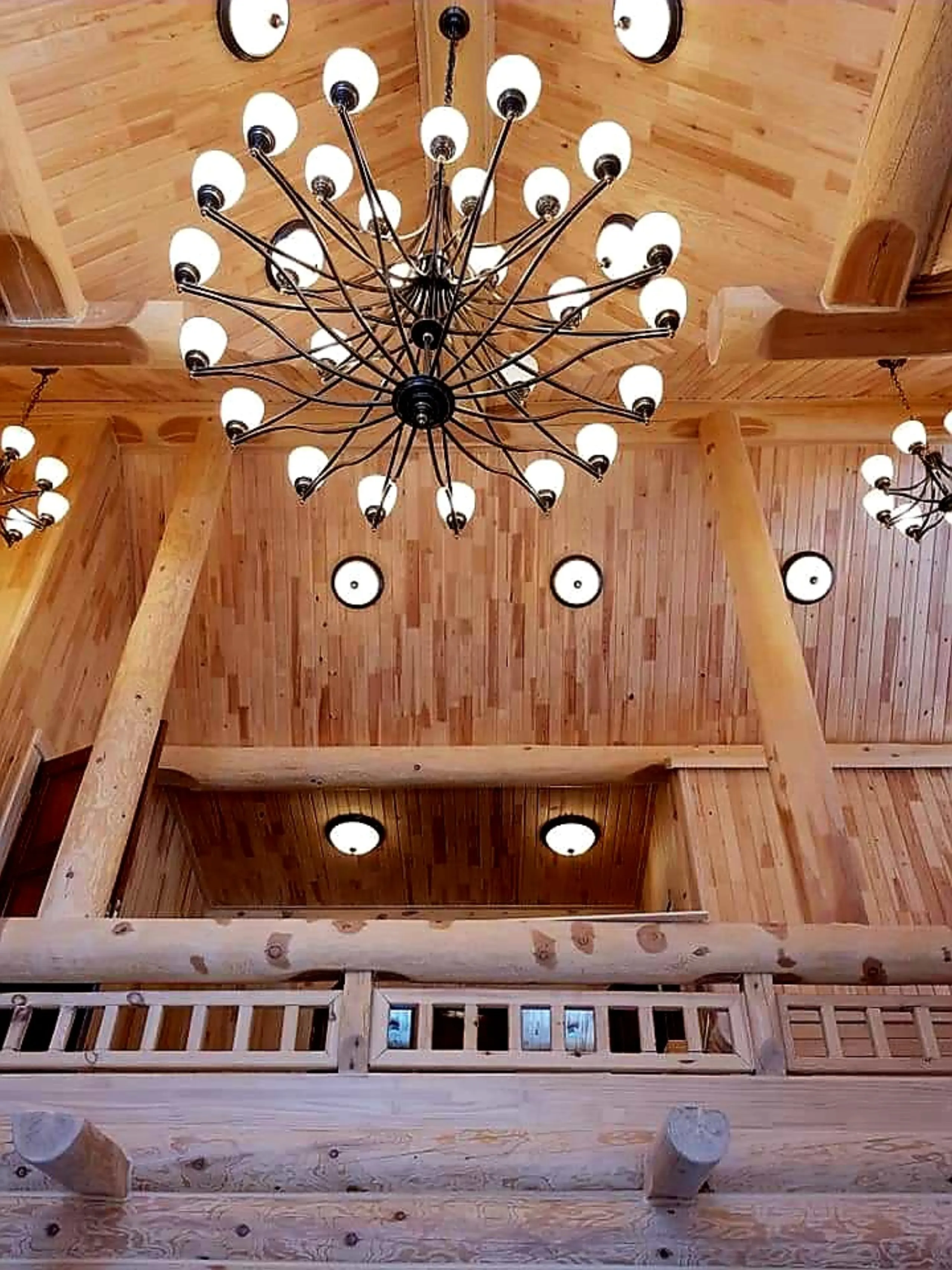 Interior 274