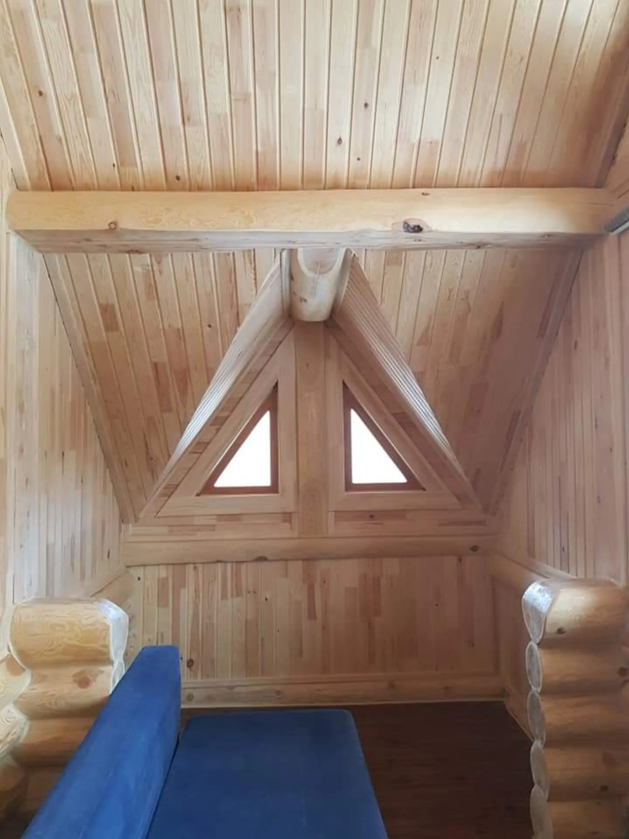 Interior 291